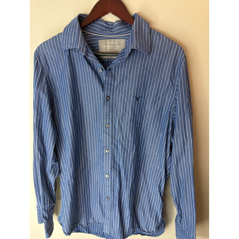 American Eagle Mens Blue White Striped Button Down Shirt Vintage Fit Large